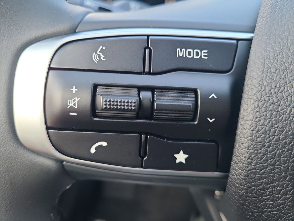 2026 Kia K5 GT-Line photo 26