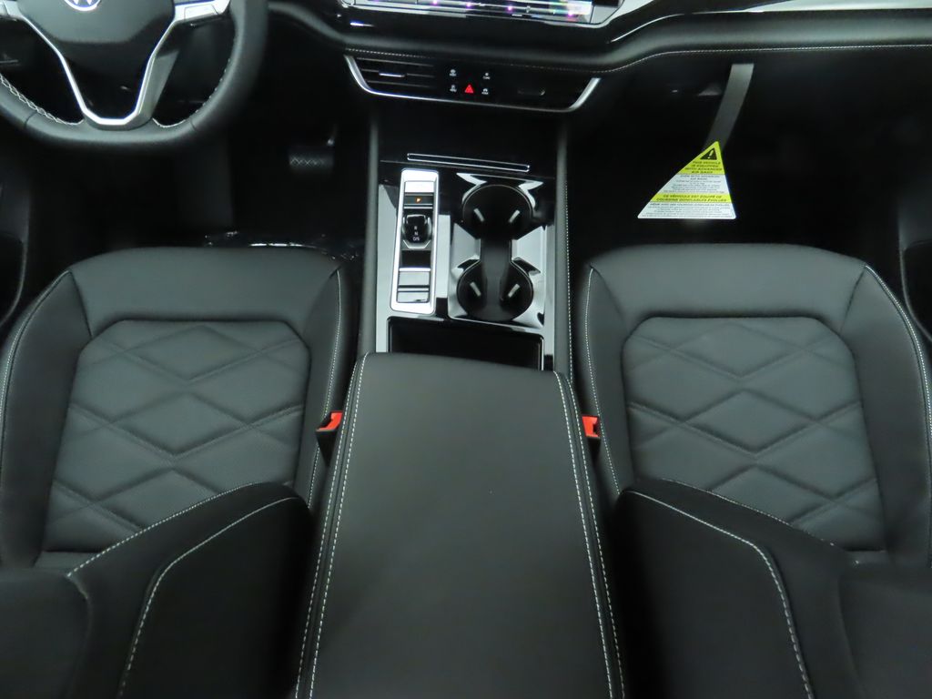 2026 Volkswagen Atlas SE Technology photo 15
