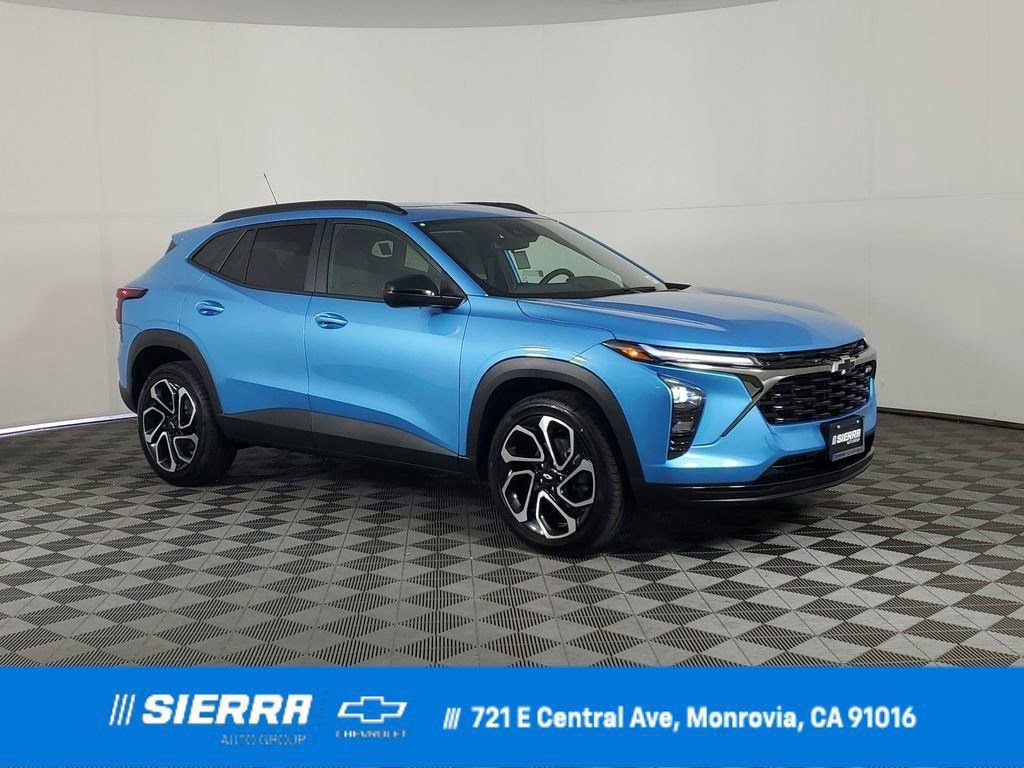 2026 Chevrolet Trax RS's photo