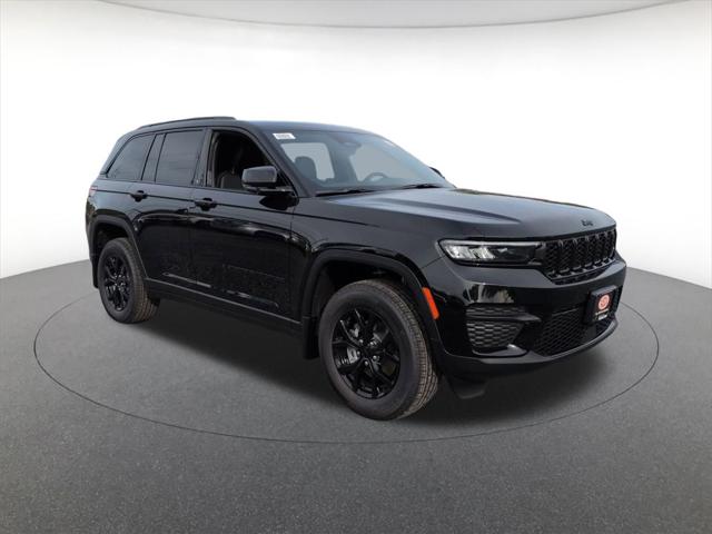 2025 Jeep Grand Cherokee Altitude's photo