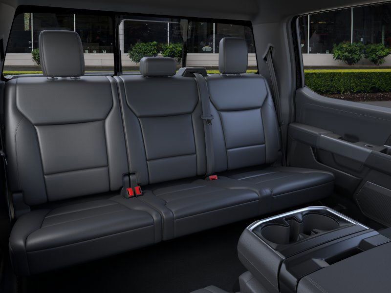 2025 Ford F-150 XLT photo 10