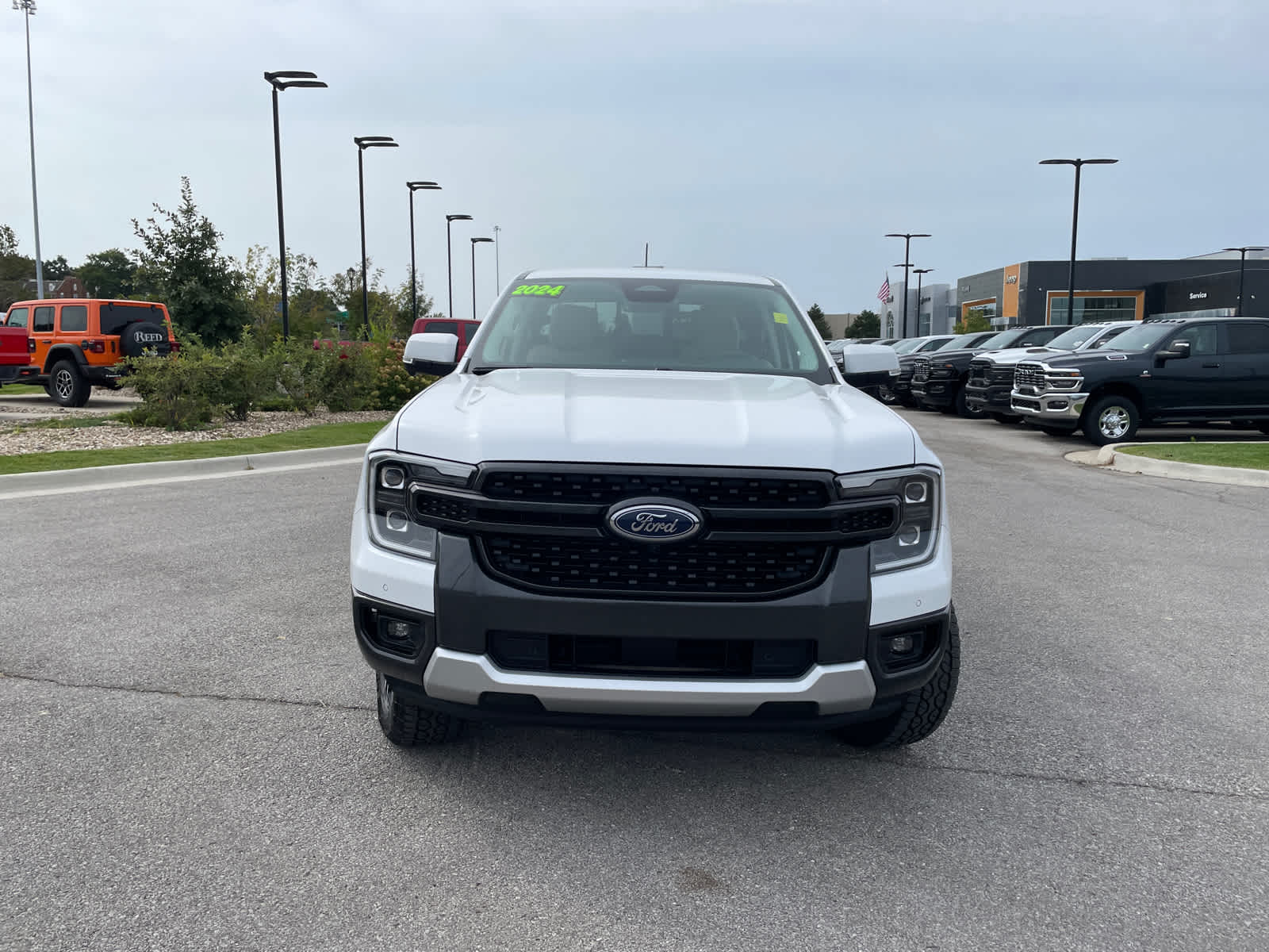 2024 Ford Ranger Lariat photo 2
