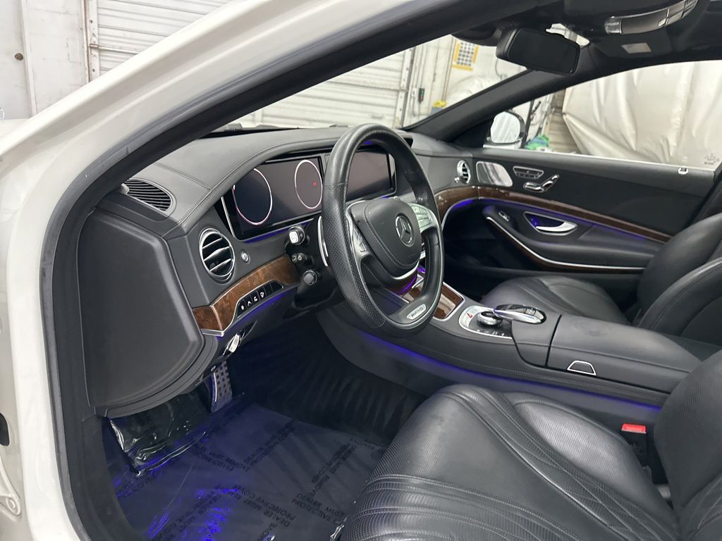 2015 Mercedes Benz S 63 AMG 4MATIC photo 6