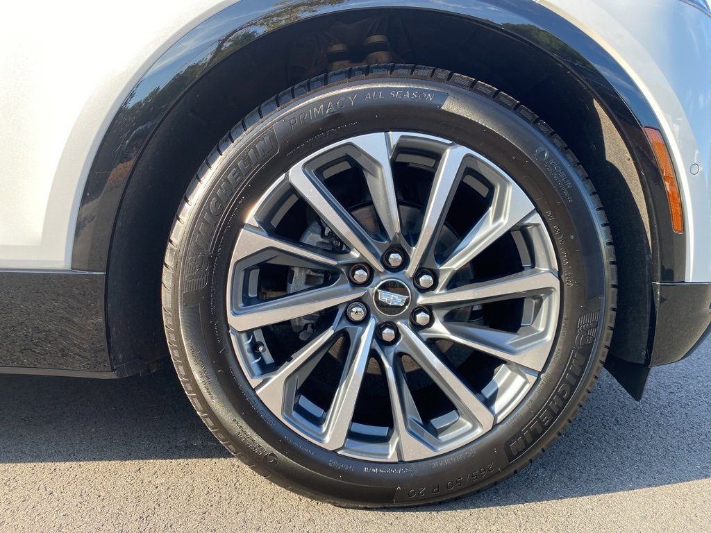 2024 Cadillac Lyriq photo 9