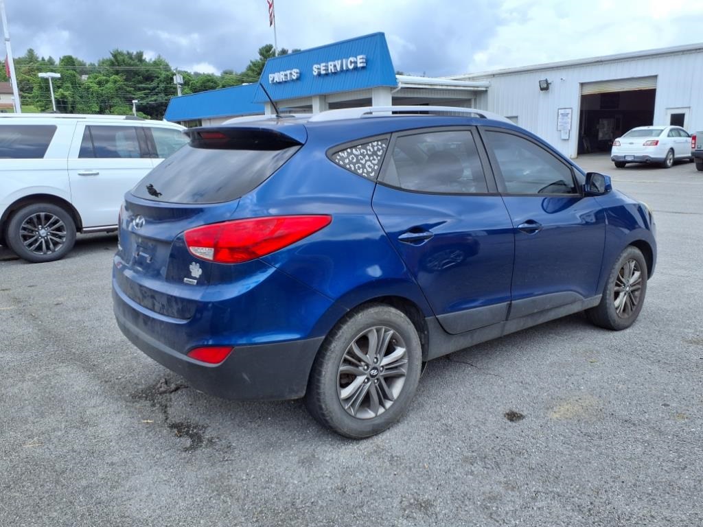 2014 Hyundai Tucson SE photo 3