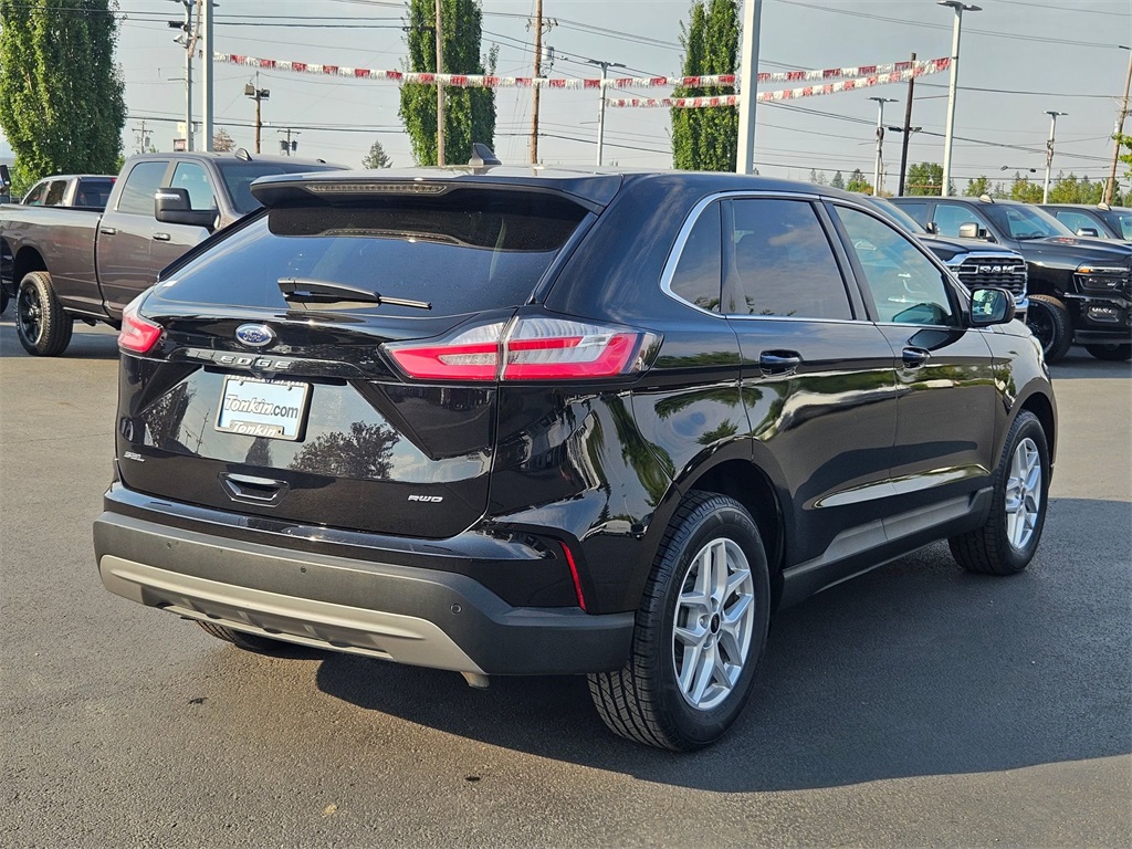 2024 Ford Edge SEL photo 5