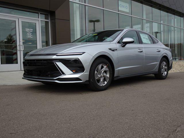 2026 Hyundai Sonata SE's photo