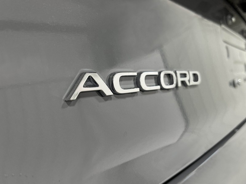 2025 Honda Accord Hybrid Touring photo 5