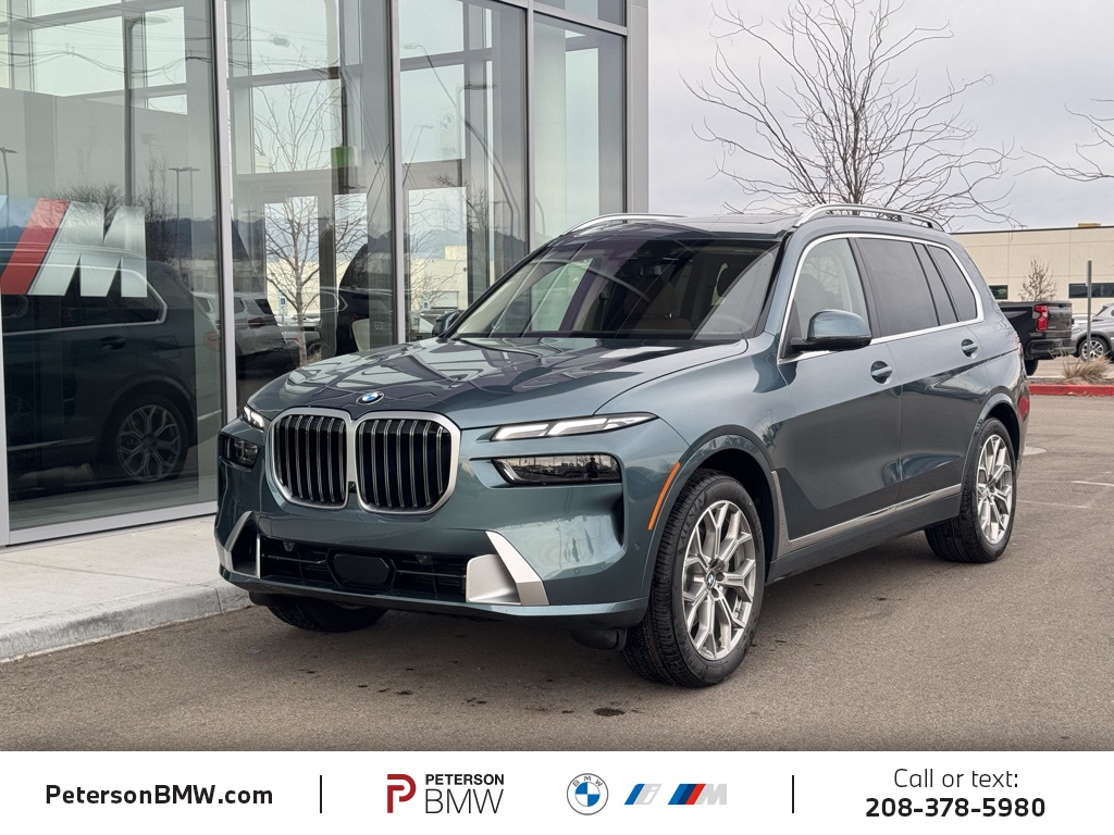 2026 BMW X7 40i's photo