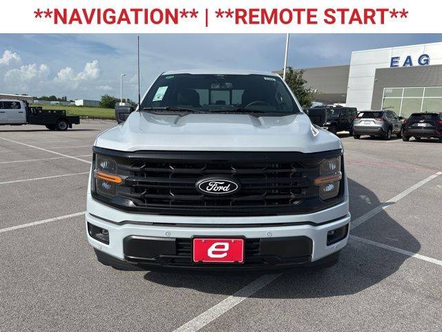 2025 Ford F-150 XLT photo 2