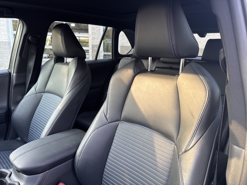 2021 Toyota RAV4 Hybrid XSE photo 20