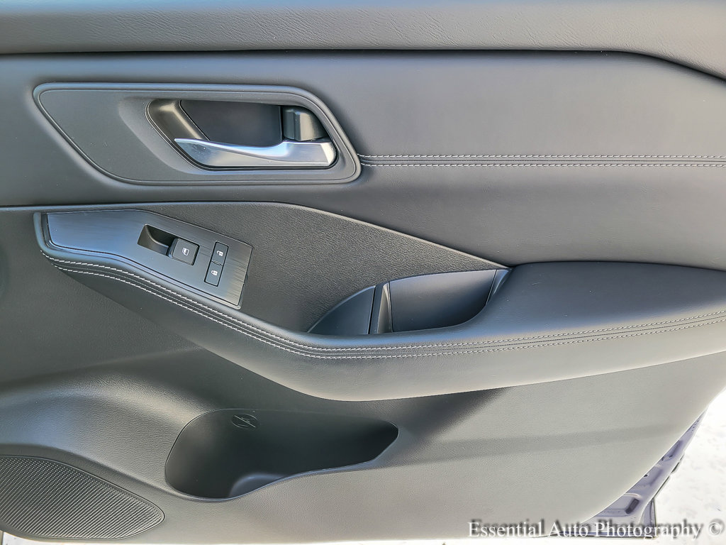 2024 NISSAN ROGUE - Image 23