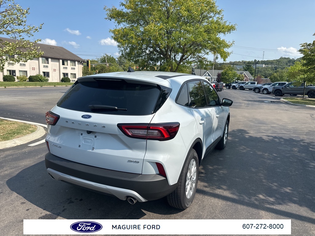 2025 Ford Escape Active photo 3