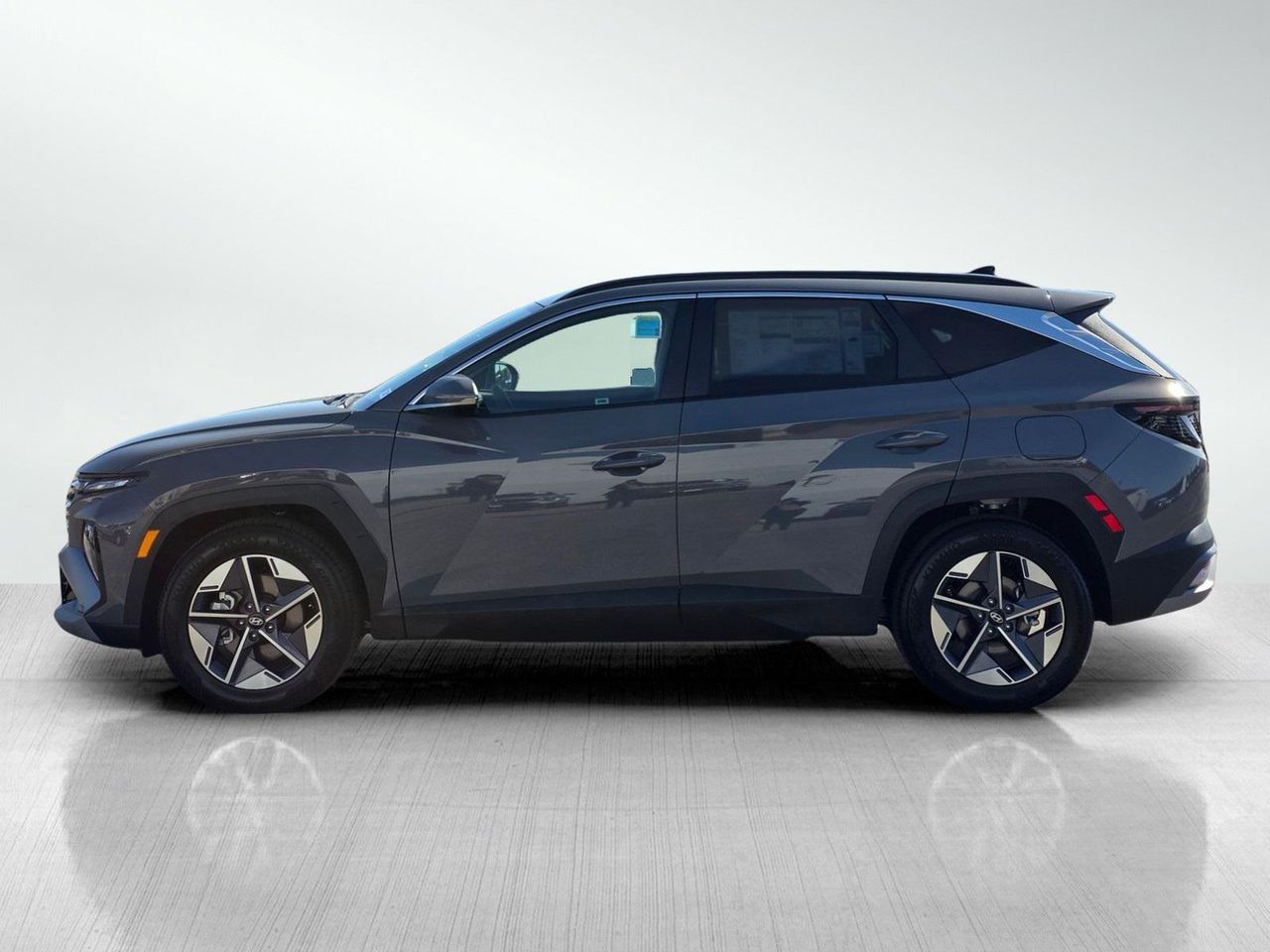 2025 Hyundai Tucson SEL Convenience photo 4