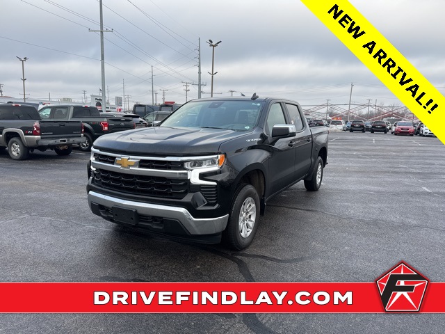 2025 Chevrolet Silverado 1500 LT's photo