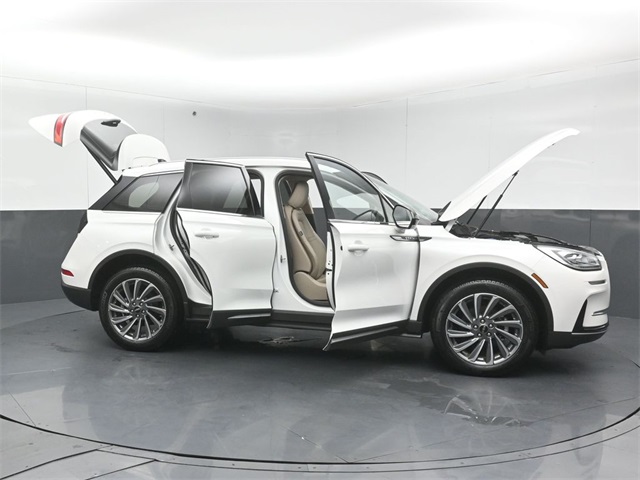 2023 LINCOLN CORSAIR - Image 60