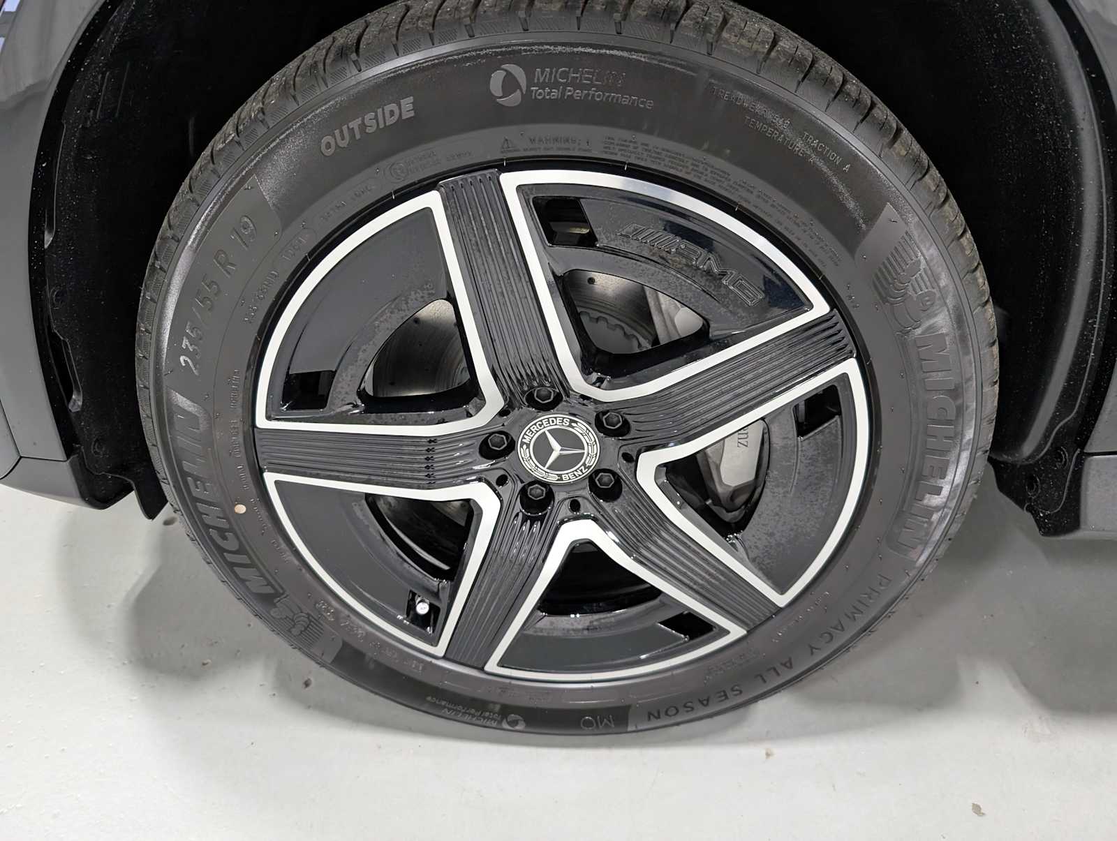 2026 Mercedes Benz GLC 300 4MATIC photo 3