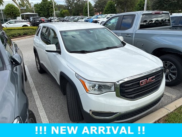 Used 2019 SUMMIT WHITE GMC SLE image 1