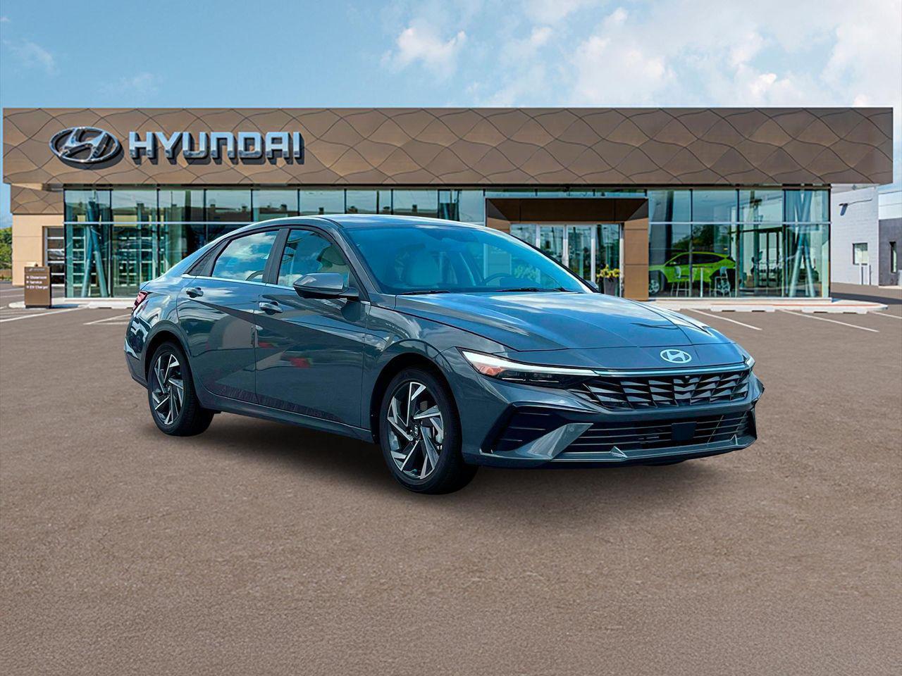 2025 Hyundai Elantra Limited photo 11