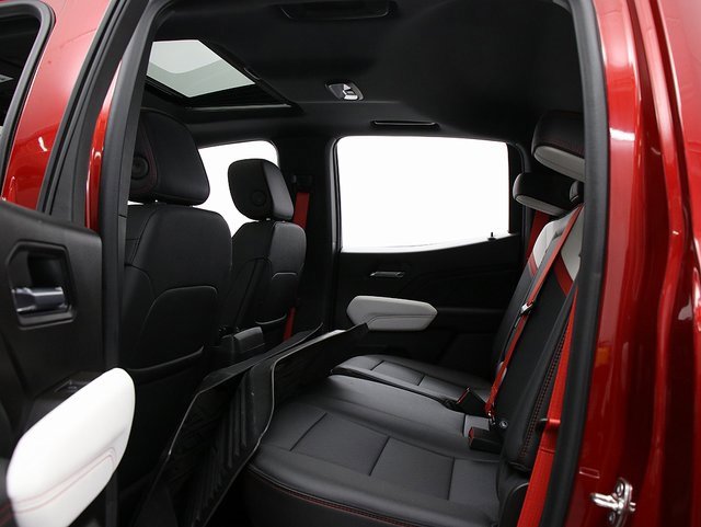 2025 Gmc Canyon AT4 photo 14