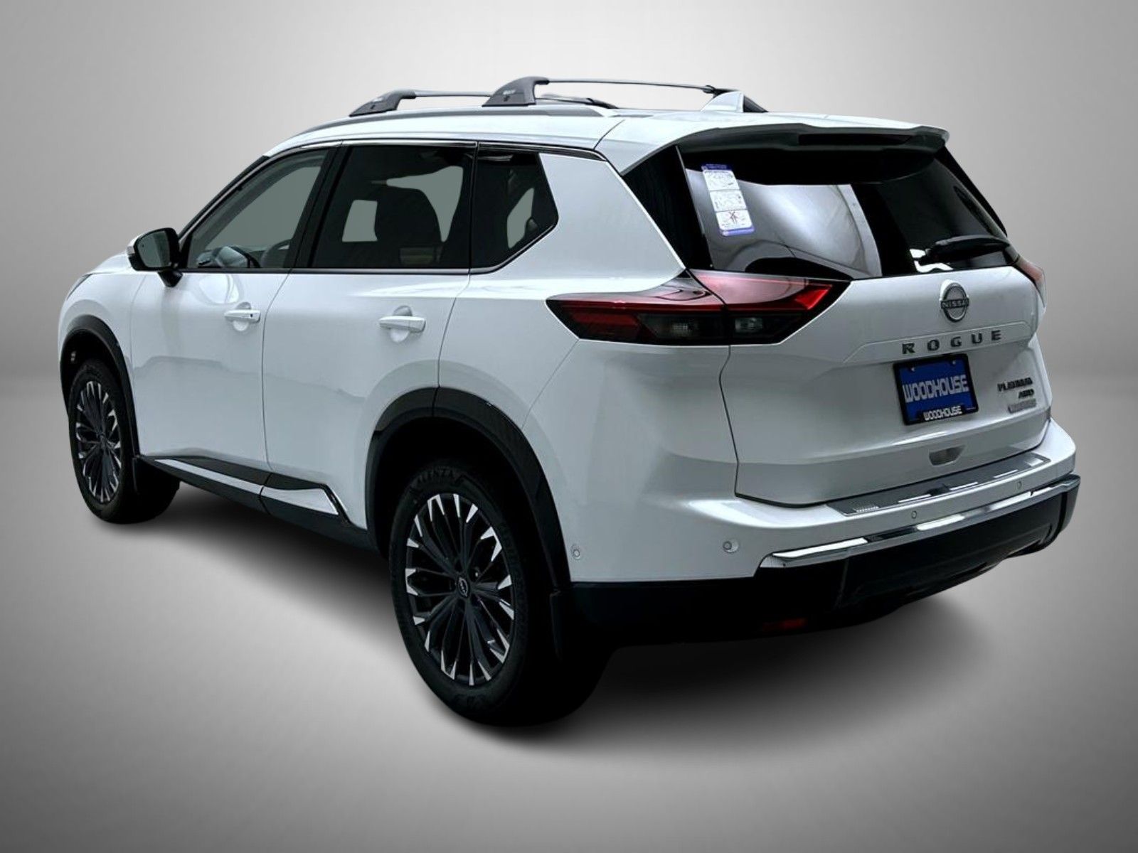 2026 Nissan Rogue Platinum photo 7