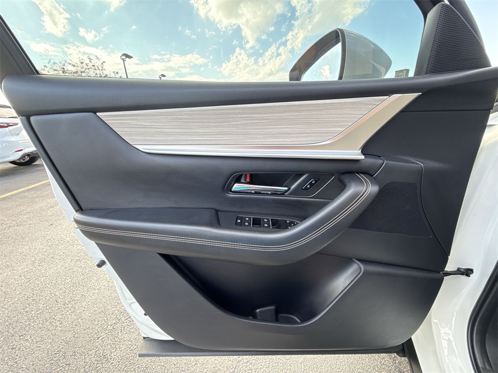 2024 MAZDA CX-90 - Image 12