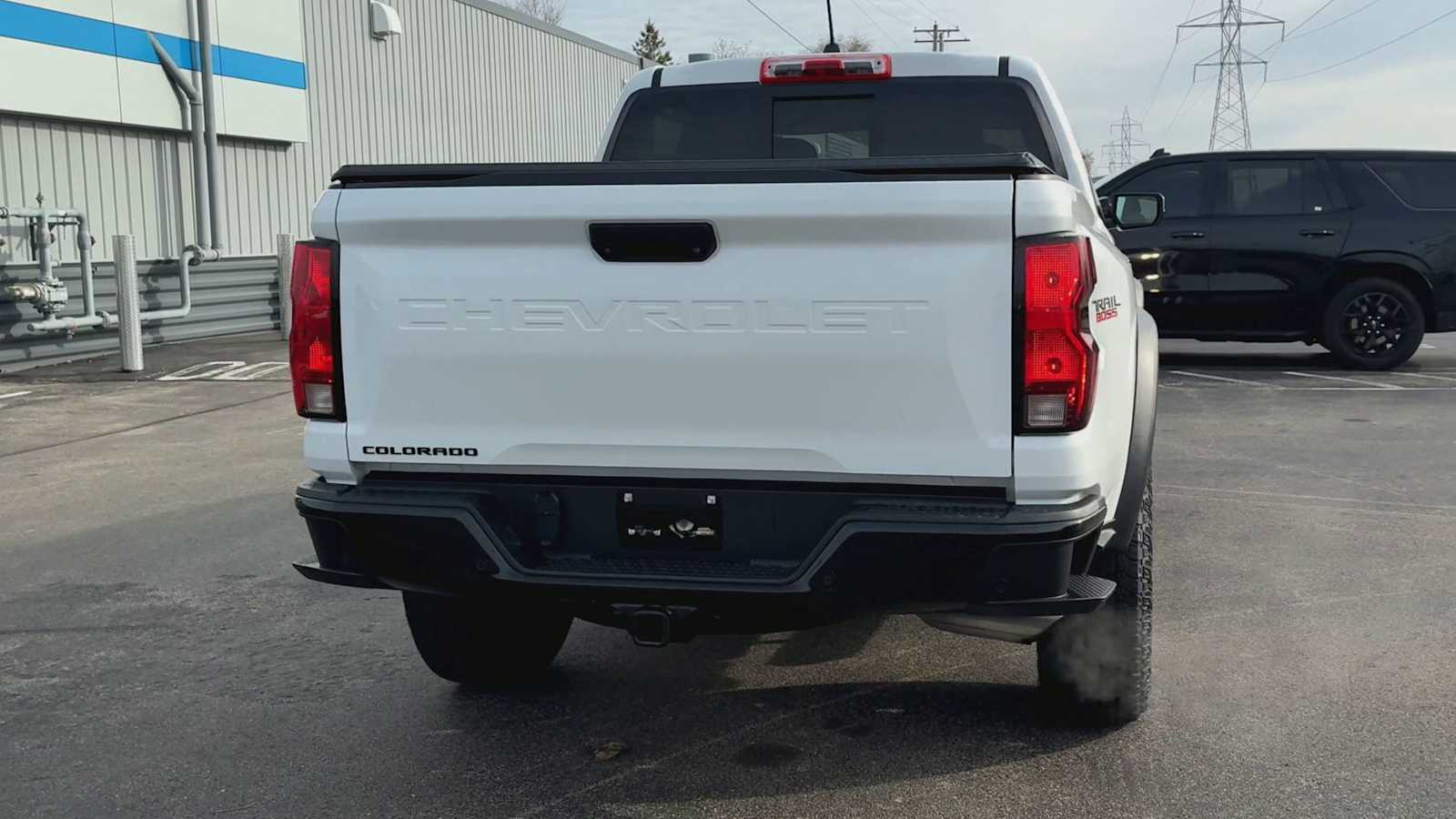 2023 Chevrolet Colorado Trail Boss photo 3