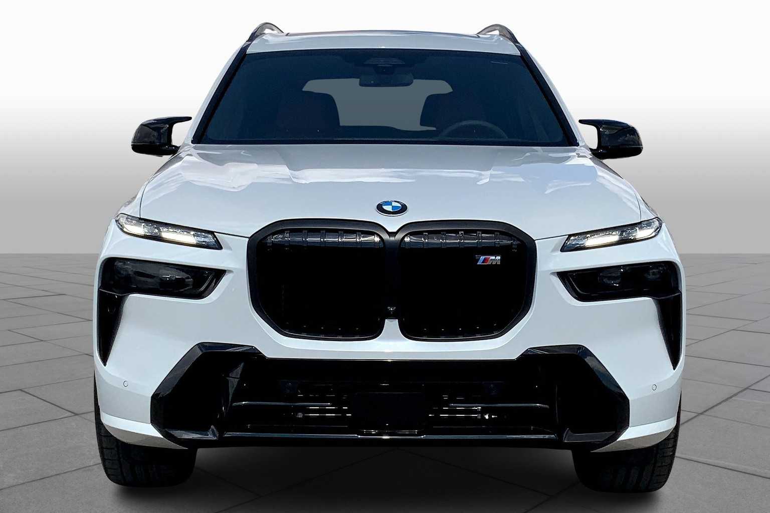 2026 Bmw X7 M60i photo 3