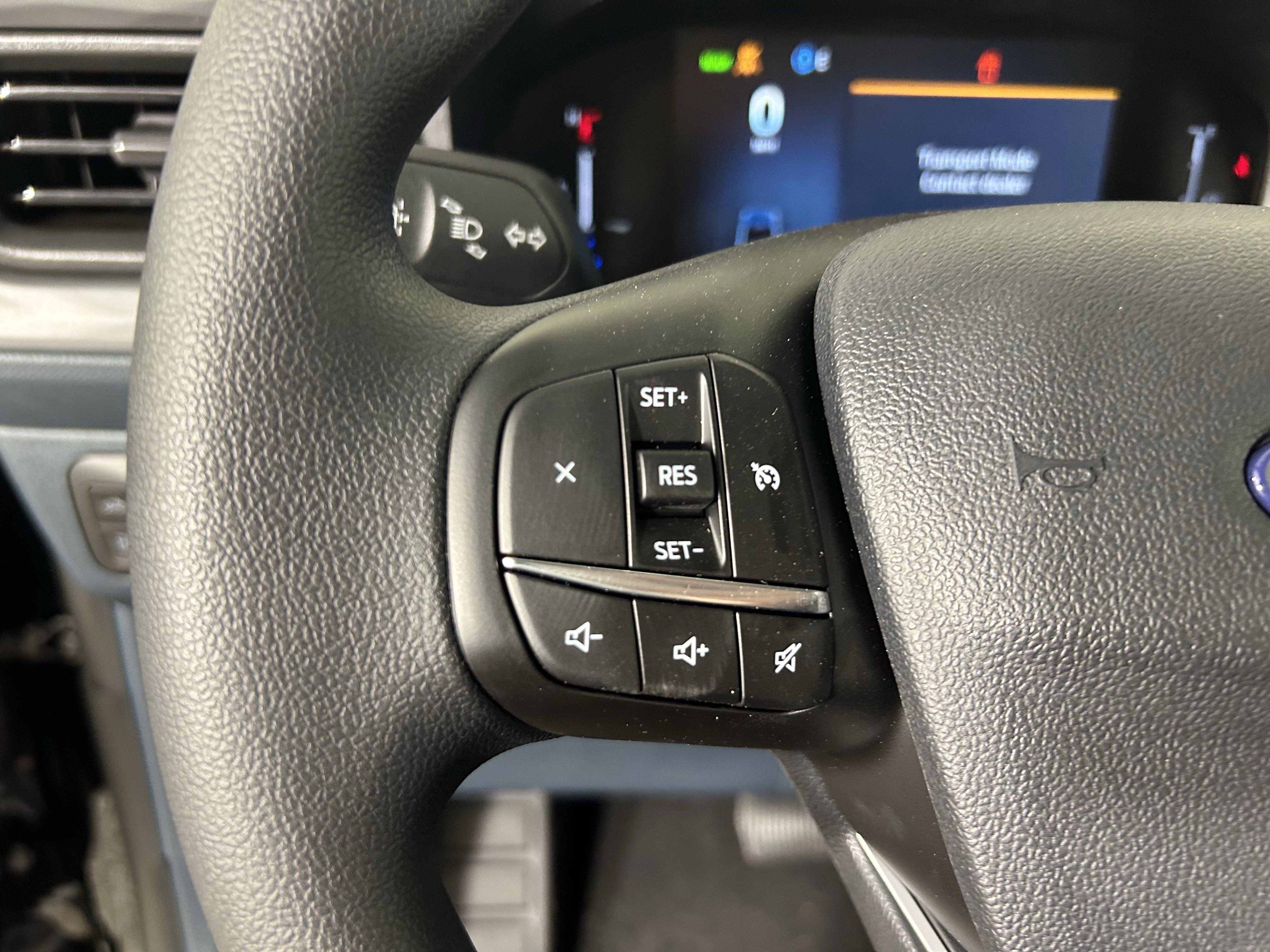 2025 Ford Maverick XL photo 25