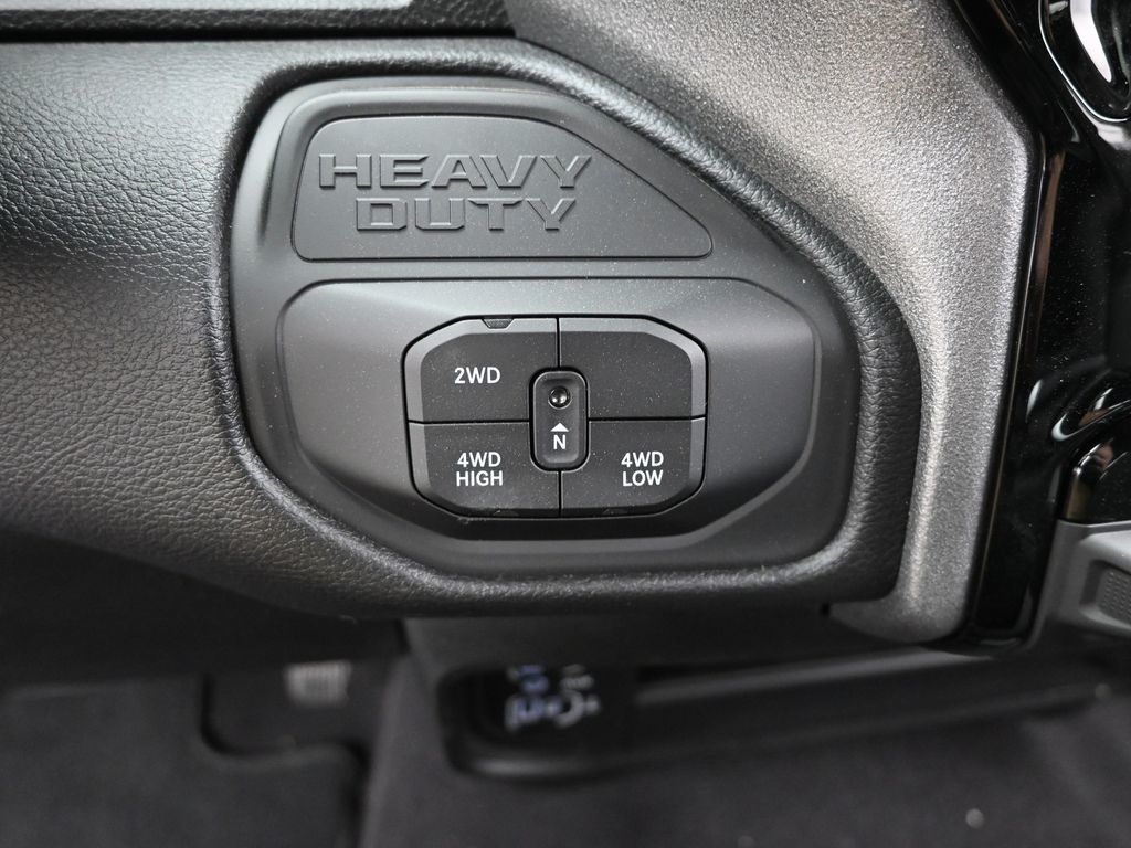 2026 Ram 2500 Tradesman photo 13
