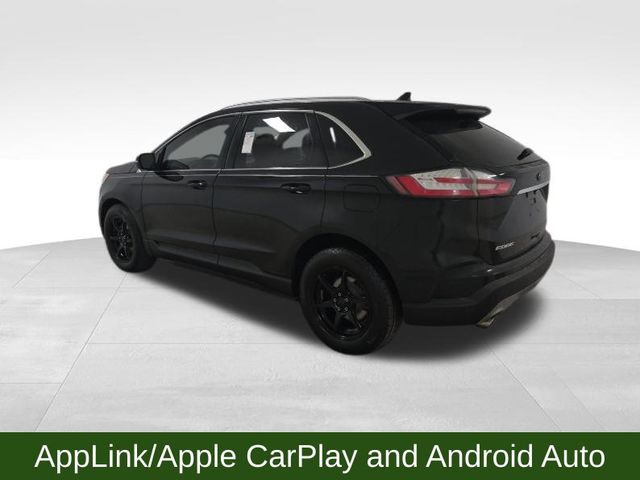 2019 Ford Edge SEL photo 2