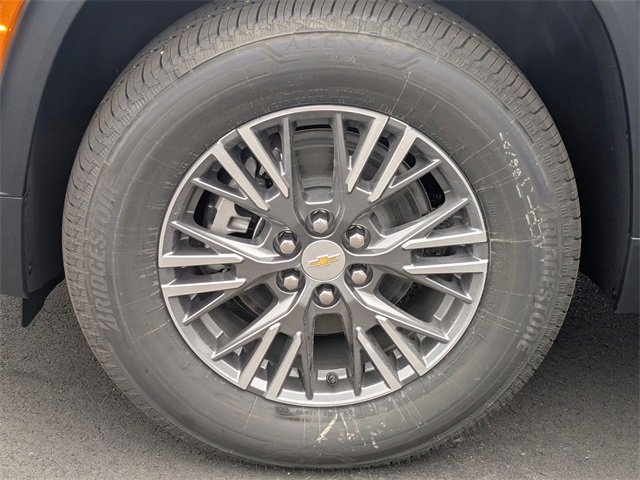 2026 Chevrolet Traverse photo 9