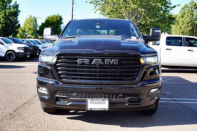 New 2026 Diamond Black Crystal Pearl-Coat Exterior Paint RAM Laramie image 5
