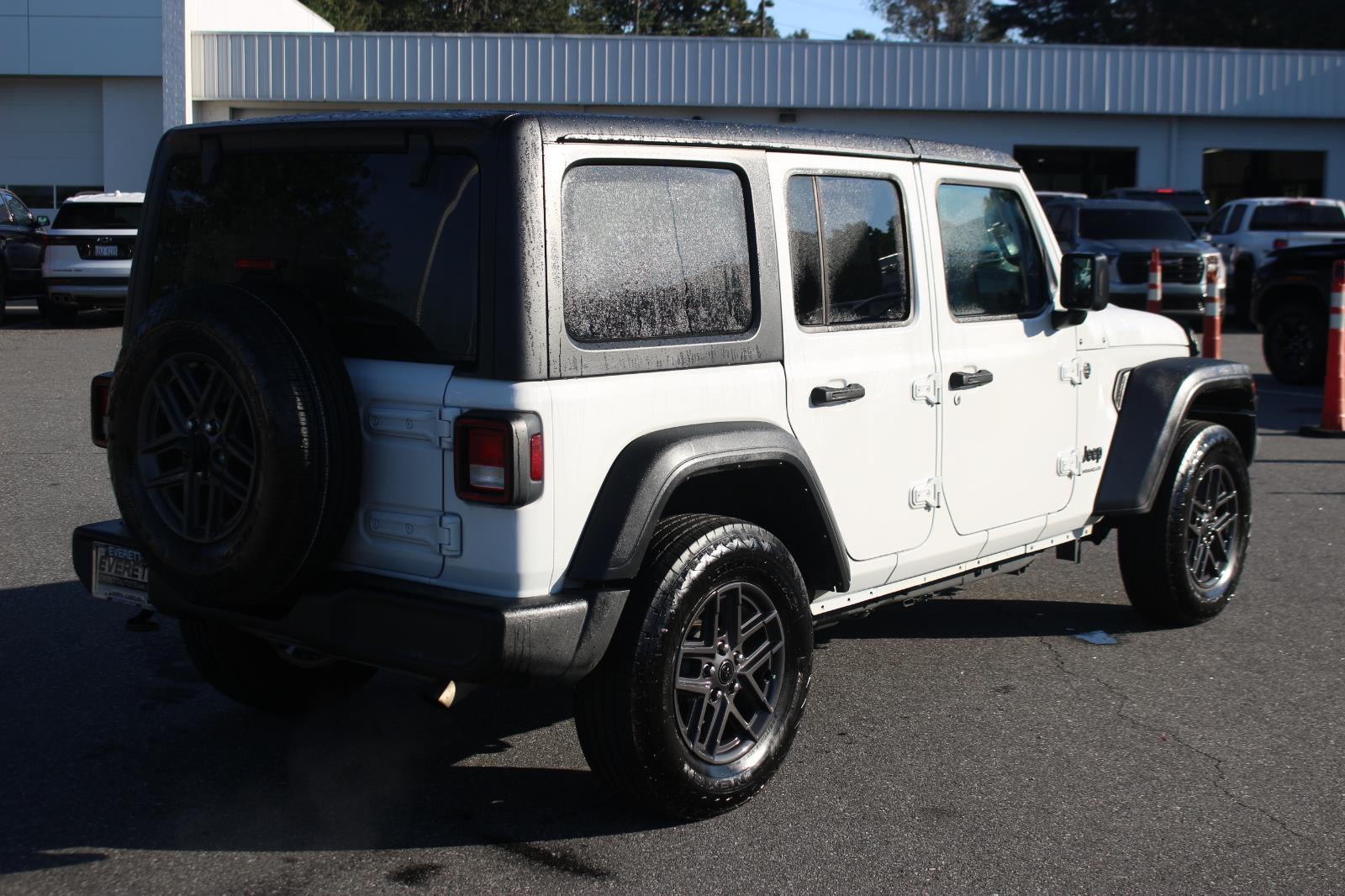 2024 Jeep Wrangler Sport S photo 6