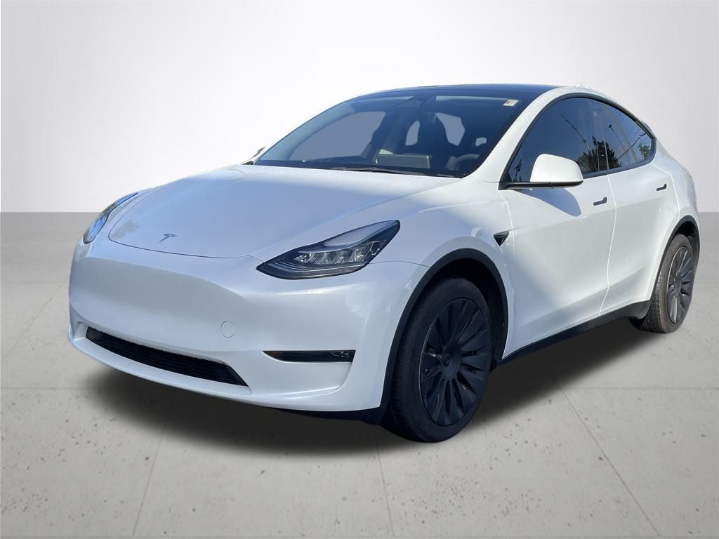 Used 2023 Tesla Model Y Long Range with VIN 7SAYGDEEXPA131071 for sale in Gladstone, OR