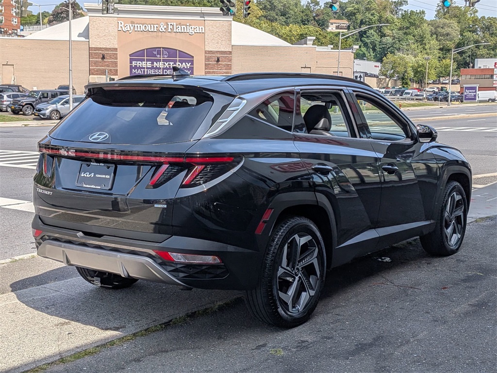 2022 Hyundai Tucson Limited photo 2