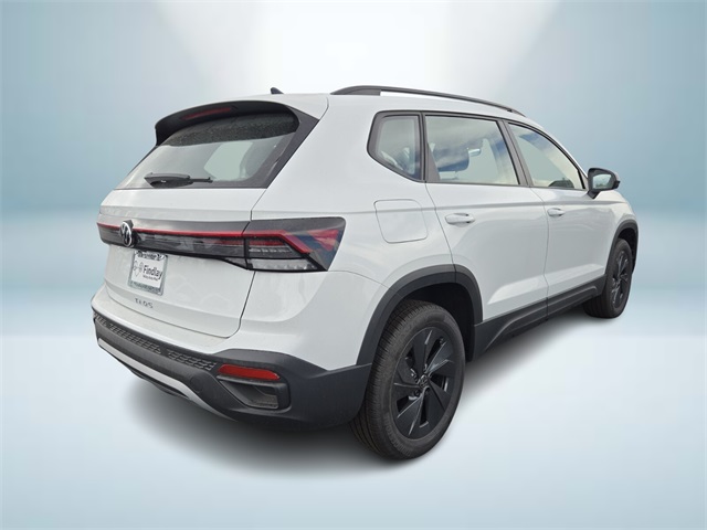 2025 Volkswagen Taos S photo 4