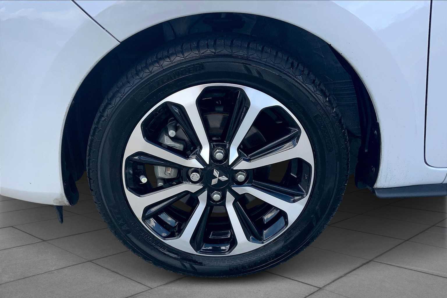 2024 Mitsubishi Mirage SE photo 10