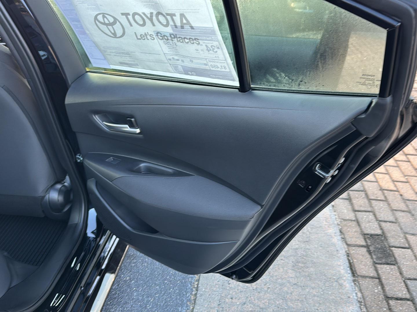 2026 Toyota Corolla SE photo 13