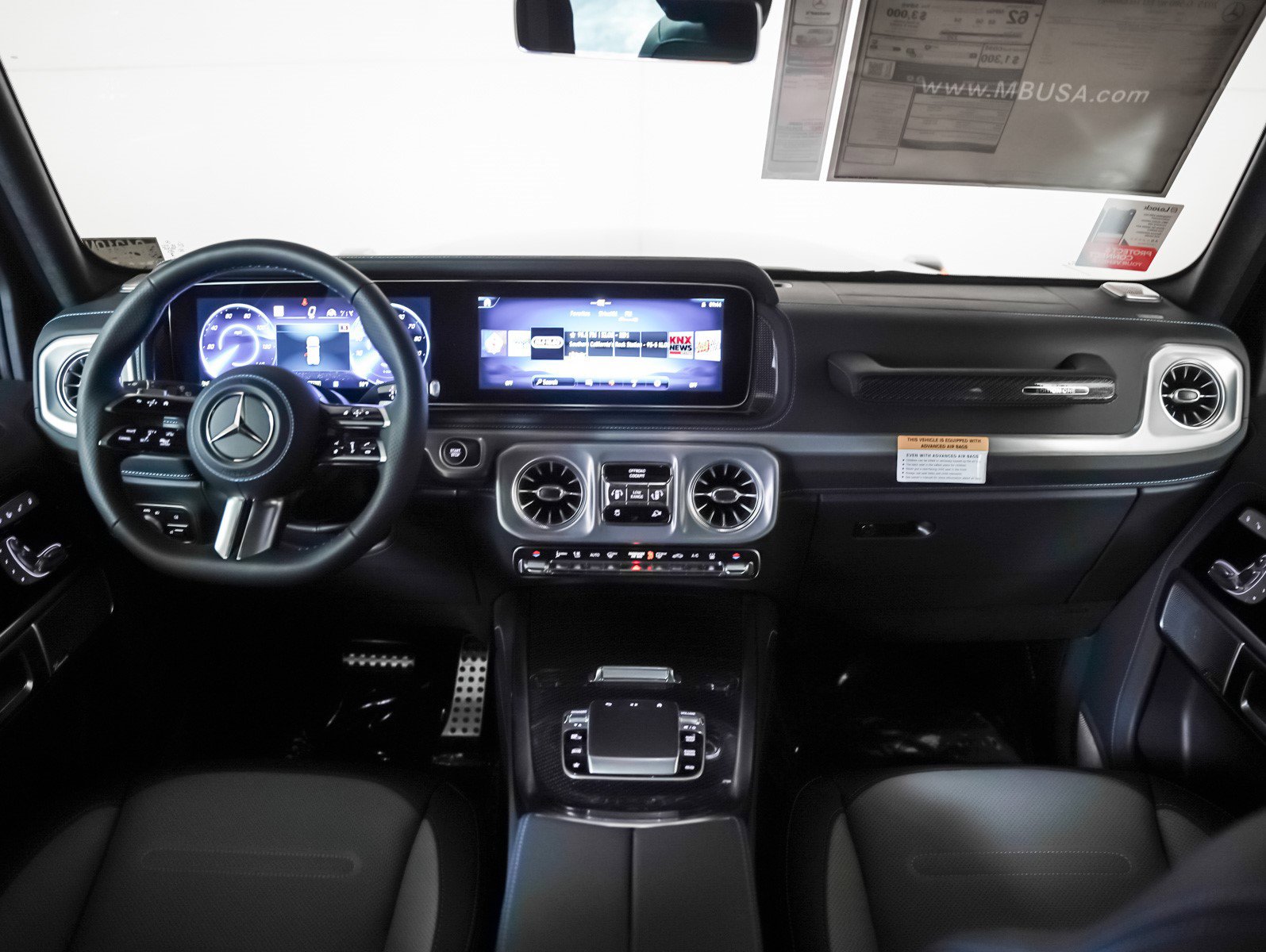 2025 Mercedes Benz G photo 6