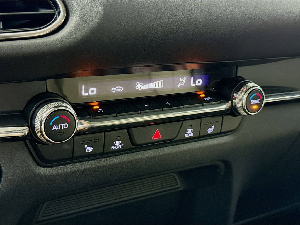 2021 Mazda CX-30 Preferred photo 14