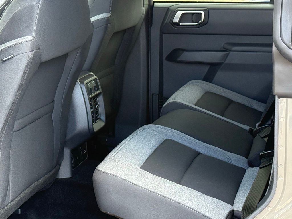 2025 Ford Bronco Big Bend photo 9