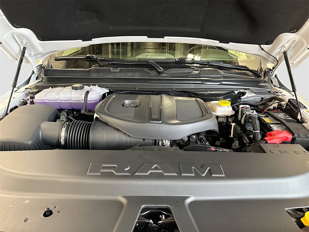 2026 Ram 1500 Laramie photo 18