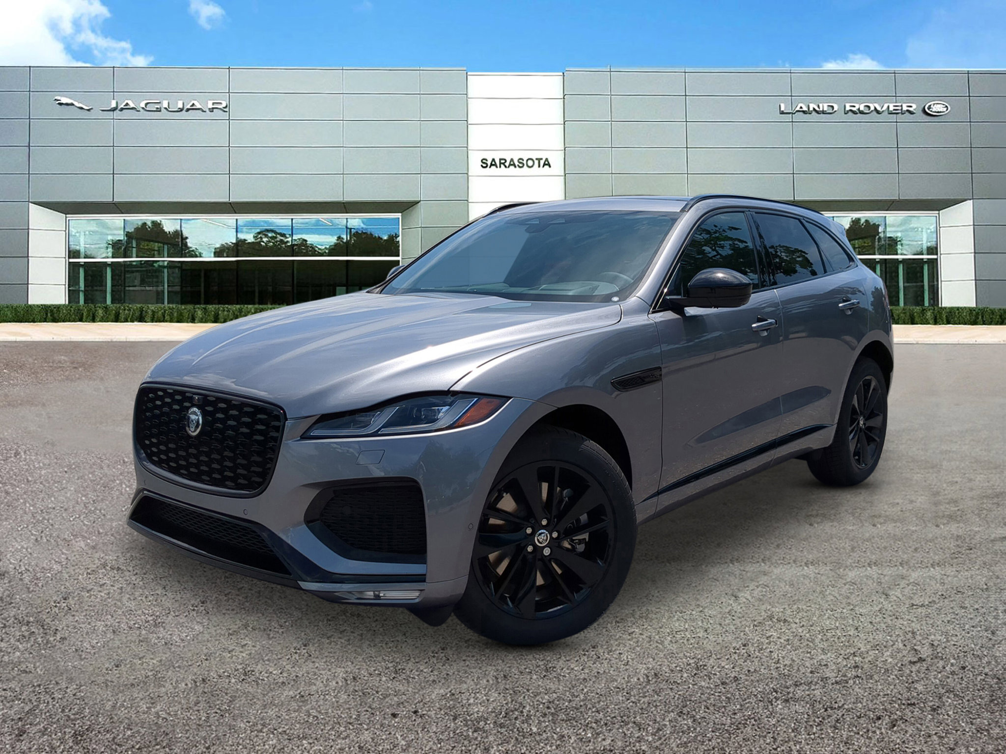 2026 Jaguar F-Pace R-Dynamic S's photo