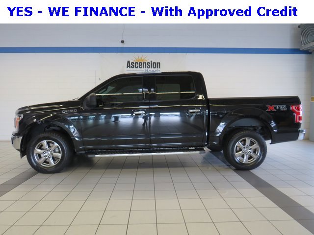 2019 Ford F-150 XLT photo 2