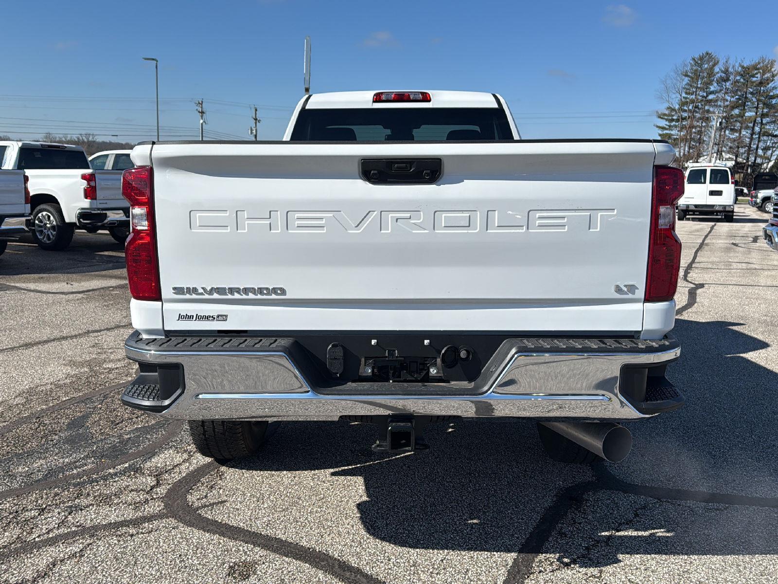 2025 Chevrolet Silverado 3500HD LT photo 12