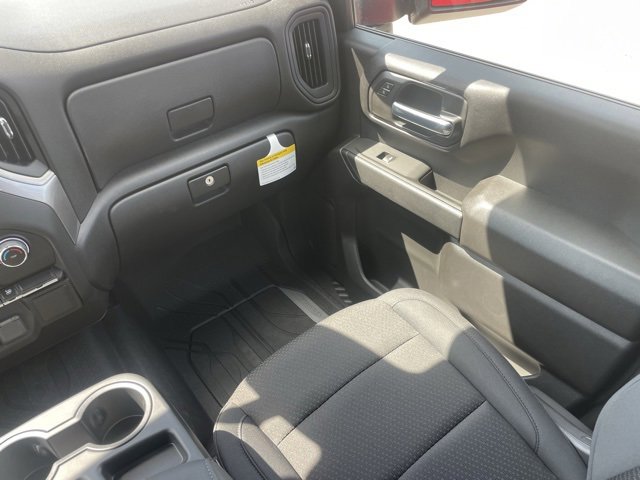 2026 Chevrolet Silverado 2500HD Custom photo 14