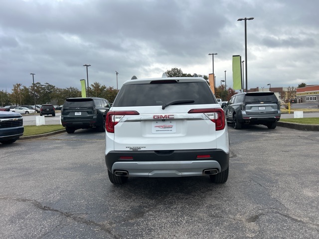 2023 Gmc Acadia SLT photo 3