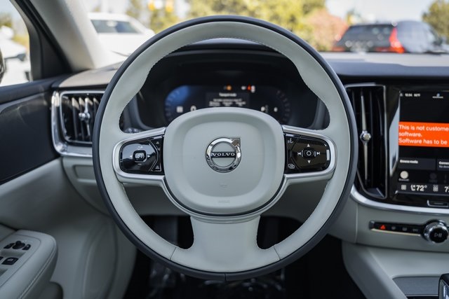 2026 Volvo V60 Cross Country B5 Plus photo 21
