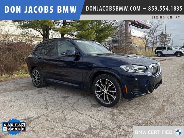 2022 BMW X3 30i's photo
